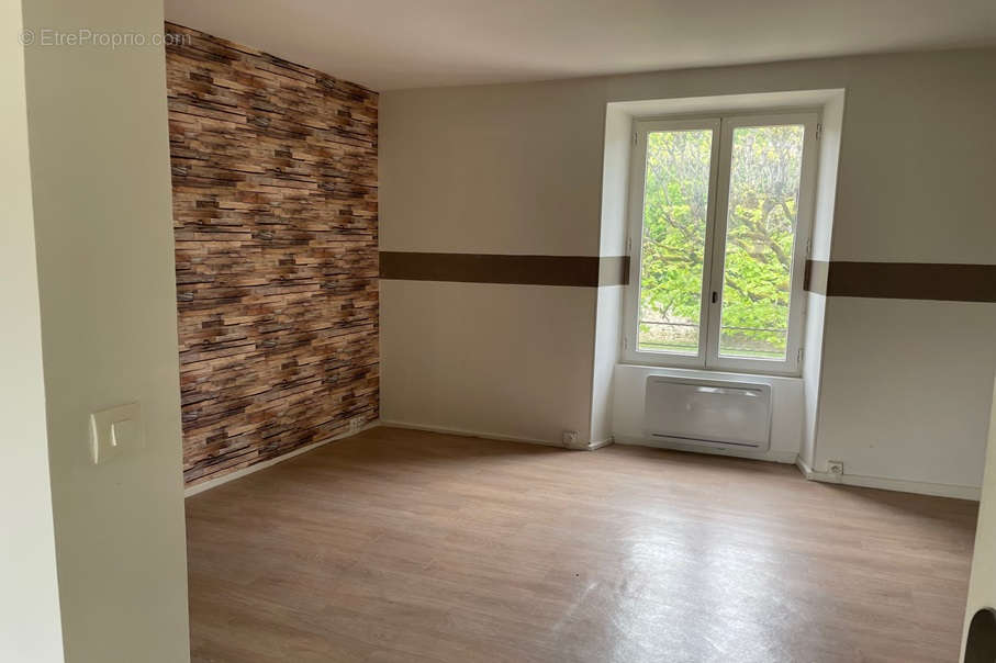 Appartement à GUIGNES