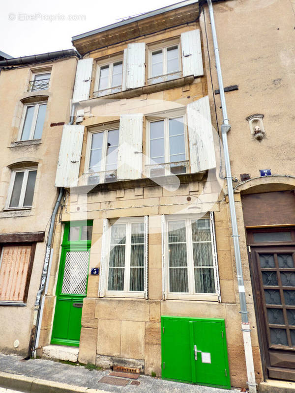 Maison à LANGRES