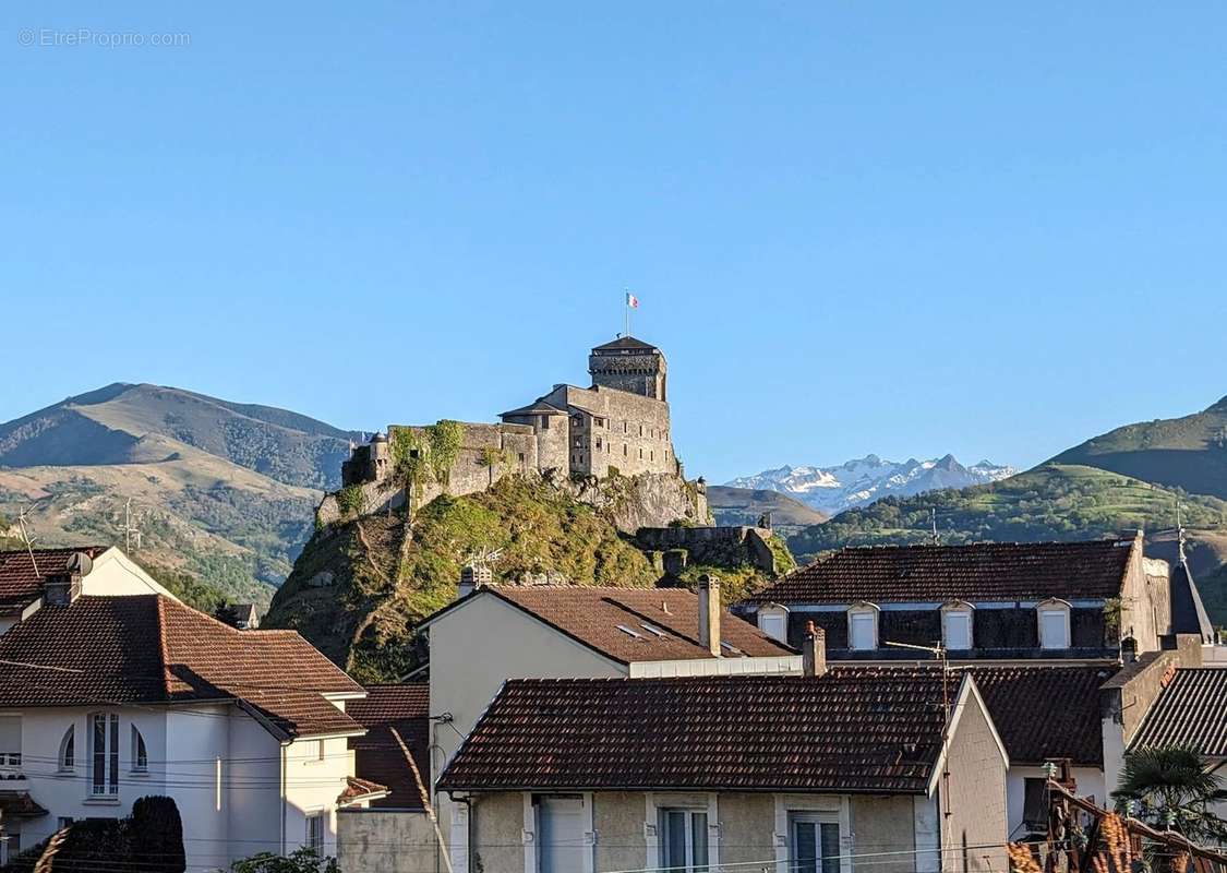 Maison à LOURDES