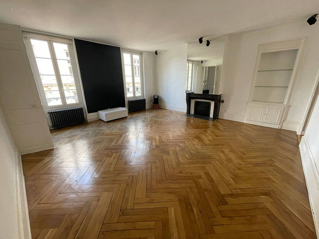 Appartement à NEVERS