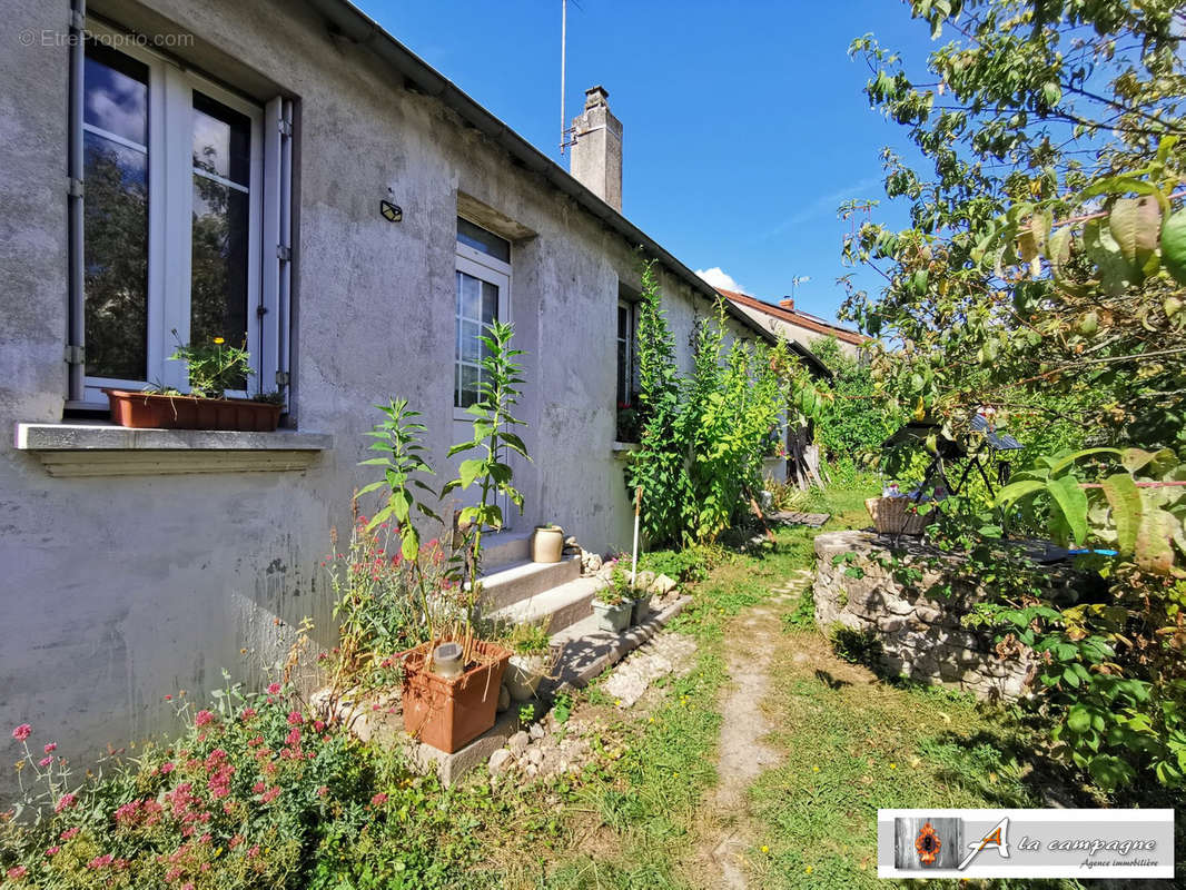 Maison à SAINT-FARGEOL