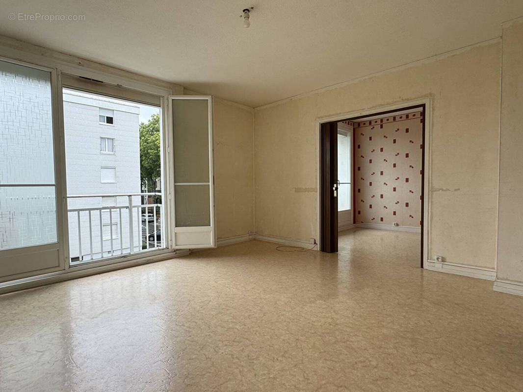 Appartement à REZE