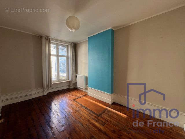 Appartement à SAINT-ETIENNE