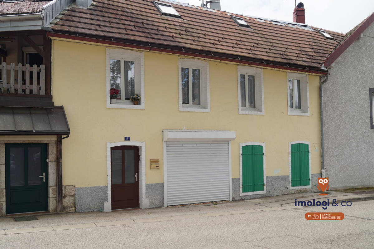 Maison à PONTARLIER