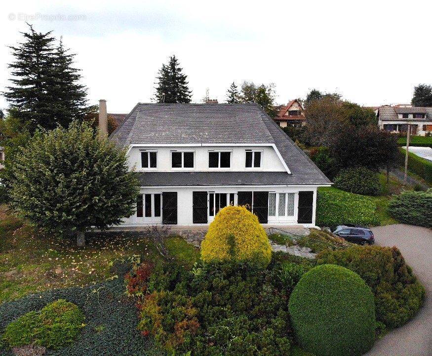 Maison à SAINT-HEAND