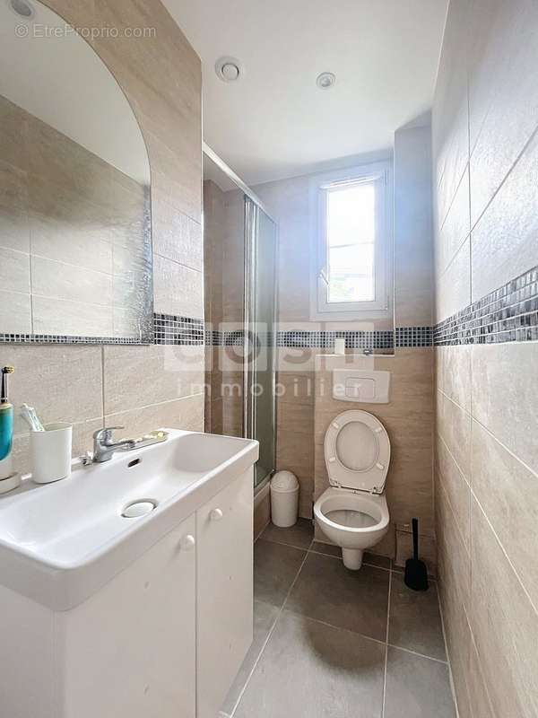 Appartement à COLOMBES