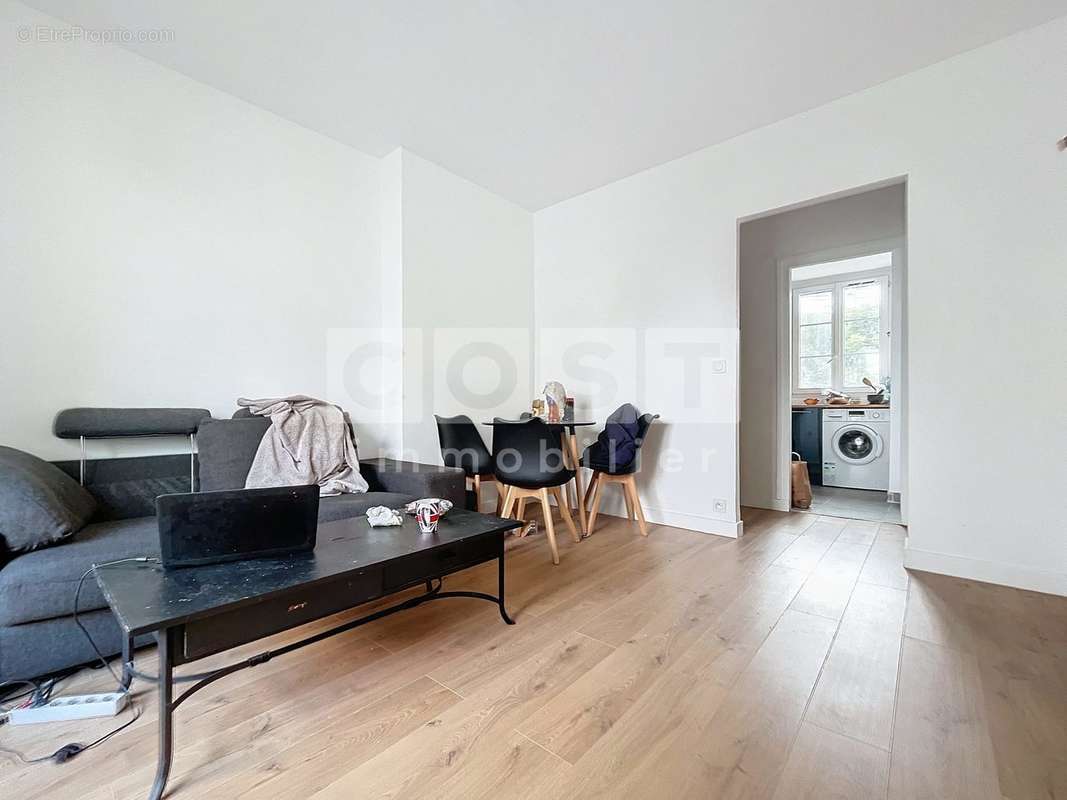 Appartement à COLOMBES