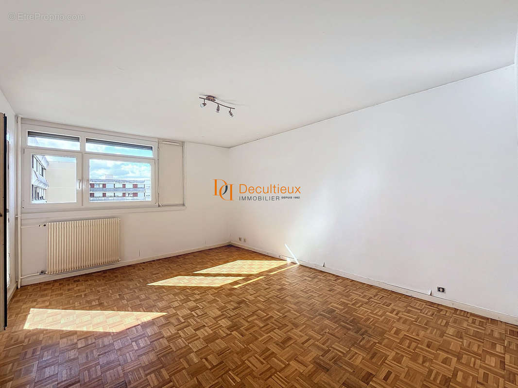 Appartement à LYON-3E