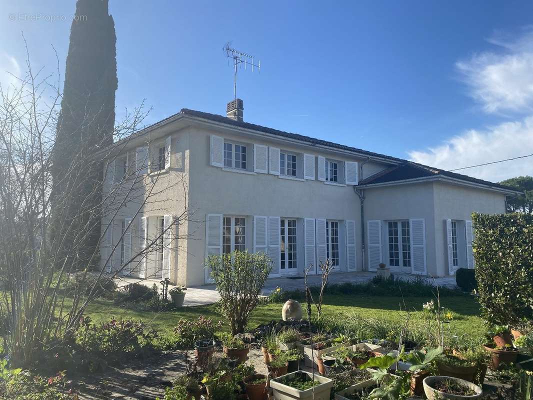 Maison à ANGOULEME