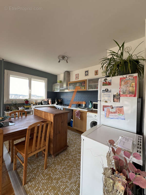 Appartement à SAINT-ETIENNE