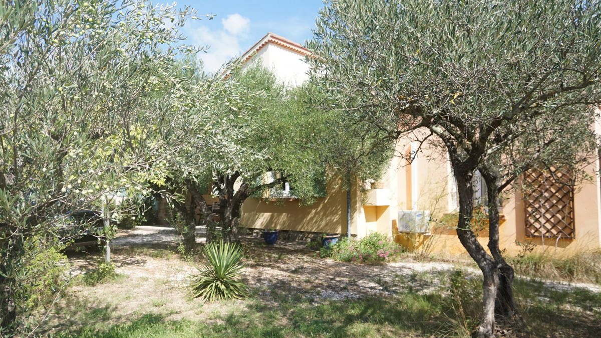 Maison à LORGUES