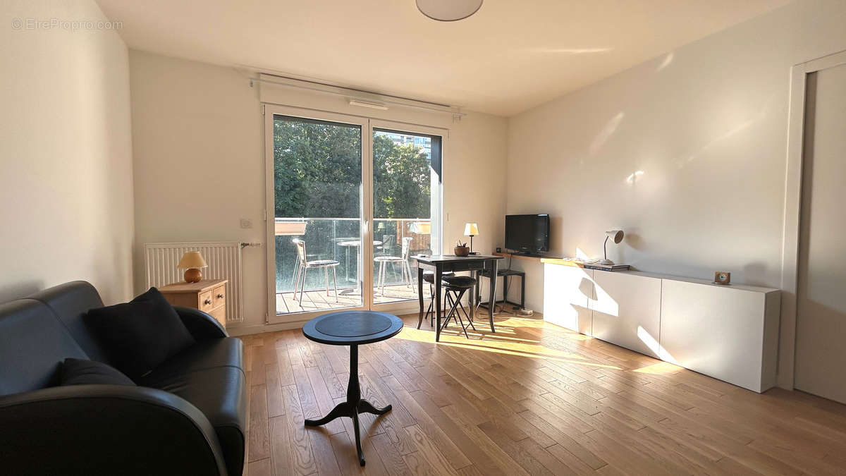 Séjour - Salon - Appartement à MEUDON