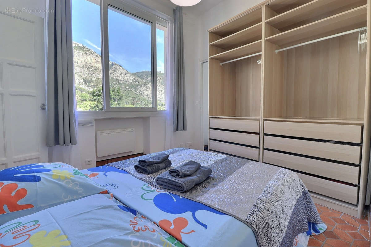 Appartement à EZE