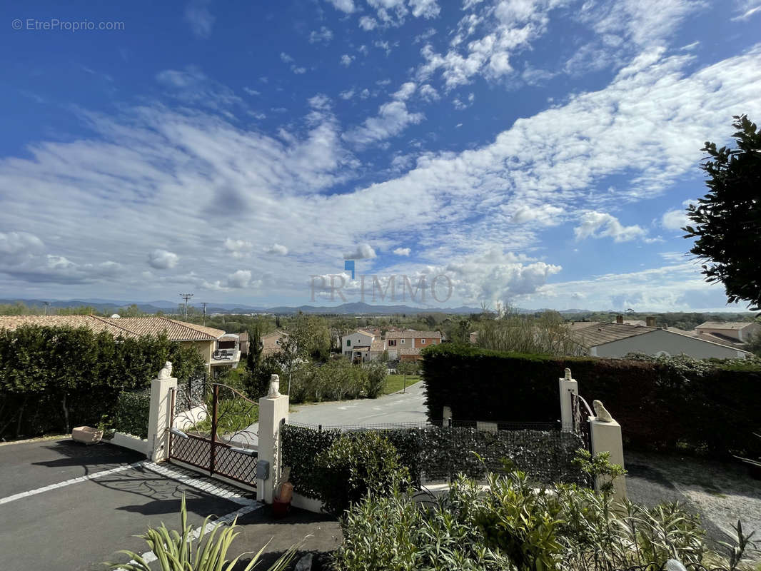 Maison à ROQUEBRUNE-SUR-ARGENS