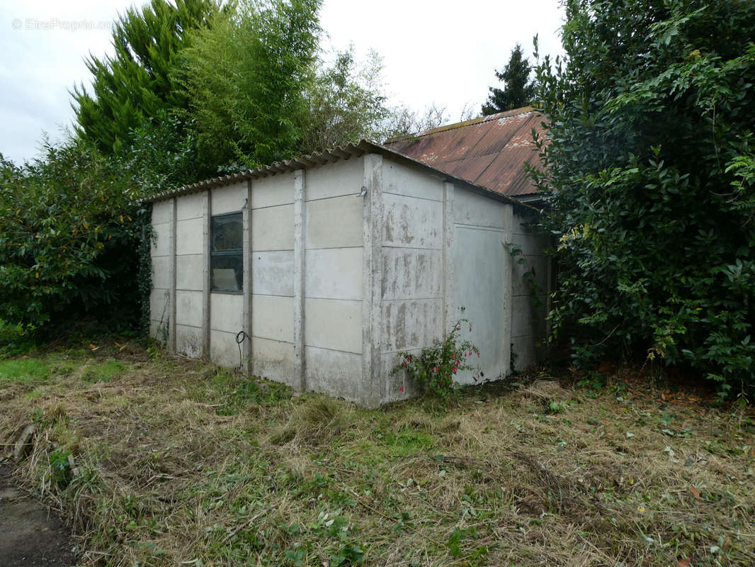 Maison à LA BUSSIERE