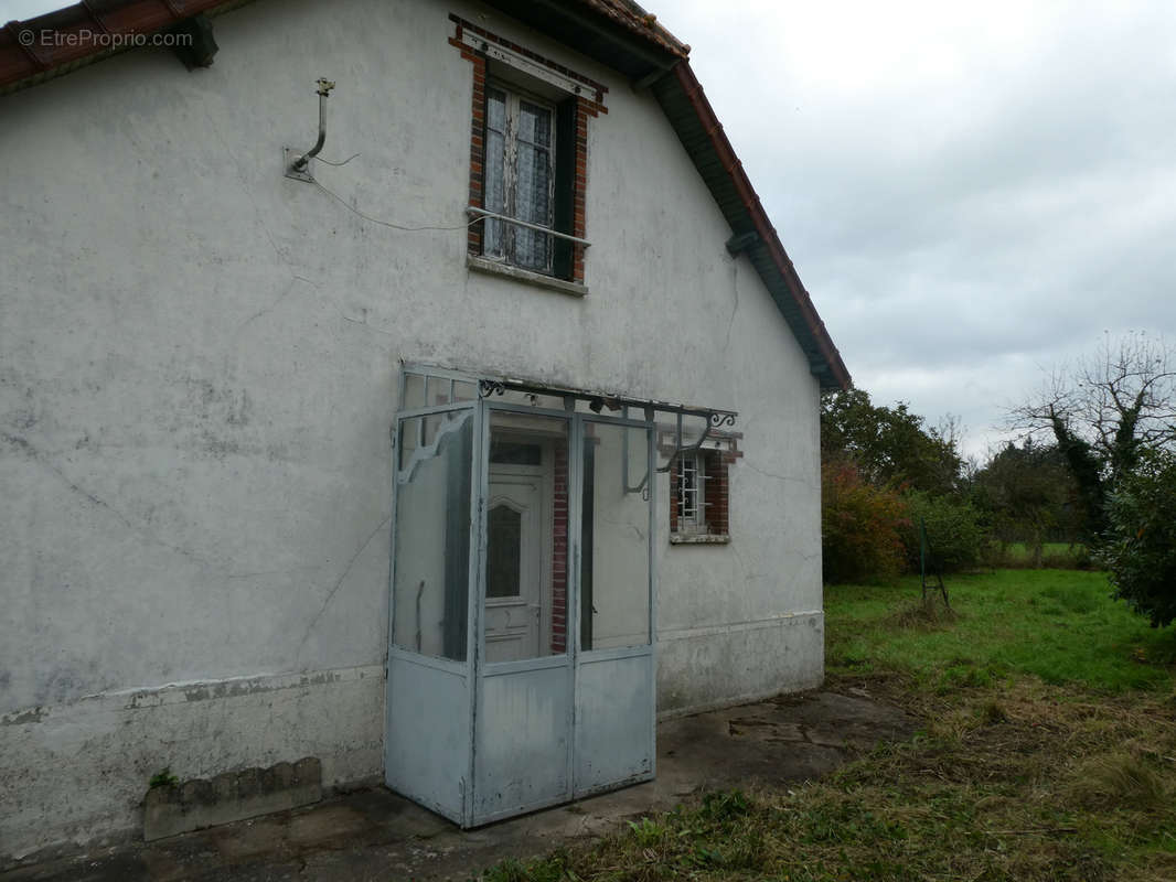 Maison à LA BUSSIERE