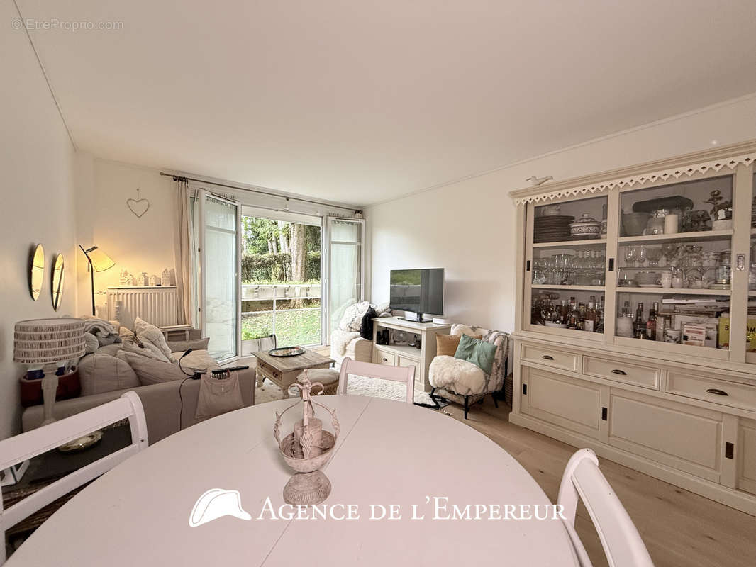 Appartement à RUEIL-MALMAISON