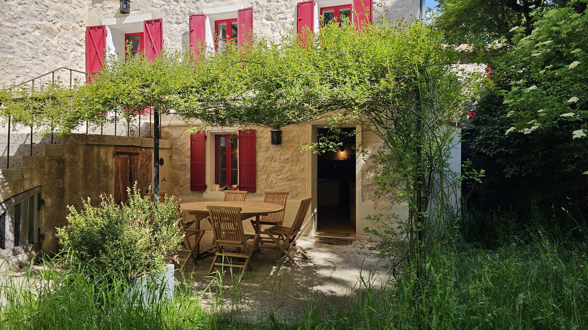 Maison à CAUSSOLS