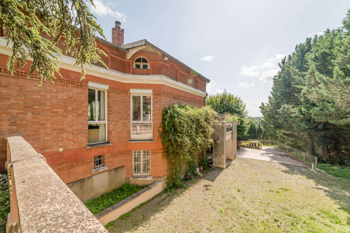 Maison à JOIGNY