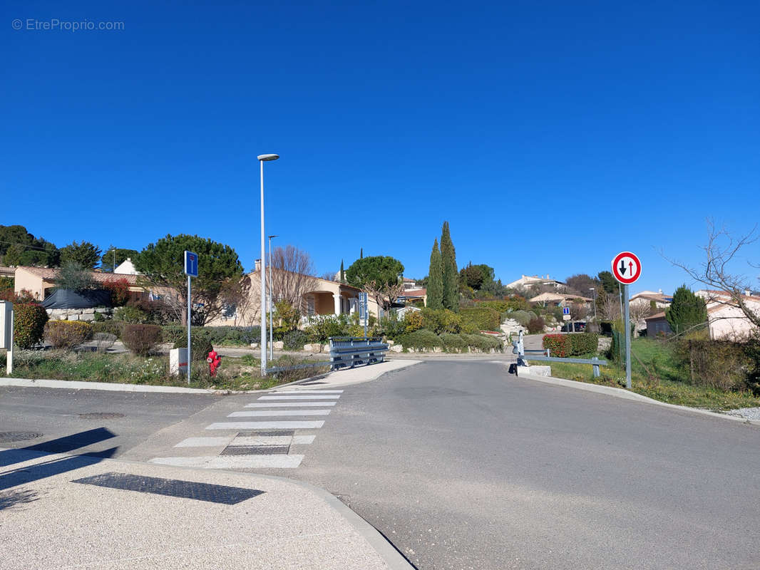 Terrain à VINSOBRES