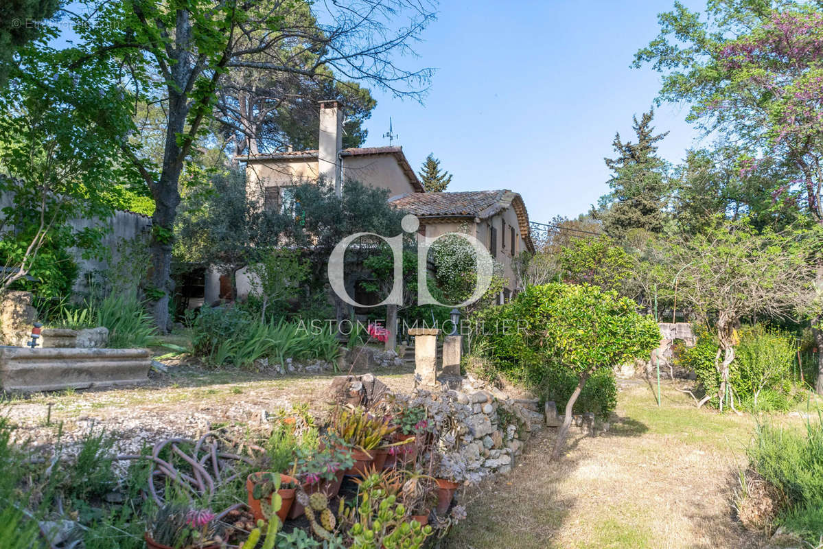 Maison à AIX-EN-PROVENCE