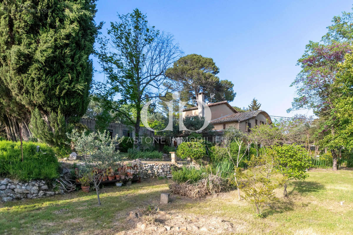 Maison à AIX-EN-PROVENCE