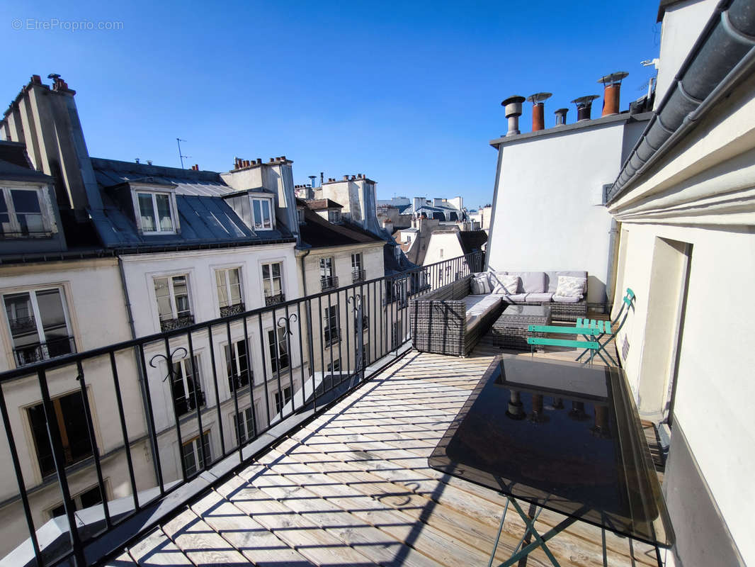 Appartement à PARIS-4E