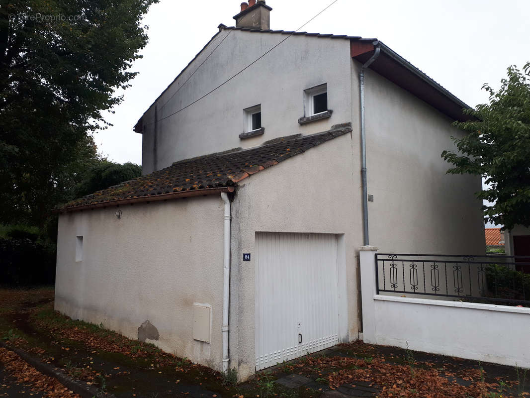 Maison à POITIERS