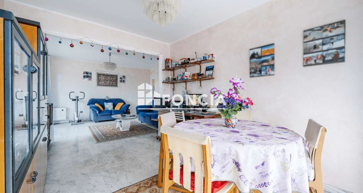 Appartement à CAGNES-SUR-MER