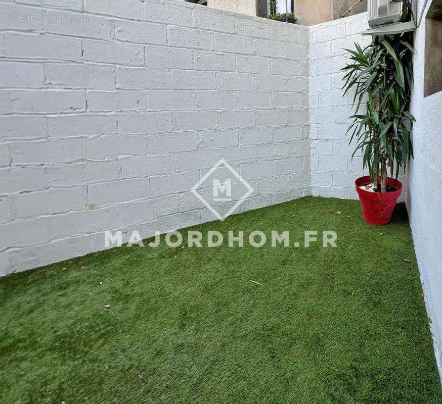 Appartement à MARSEILLE-5E