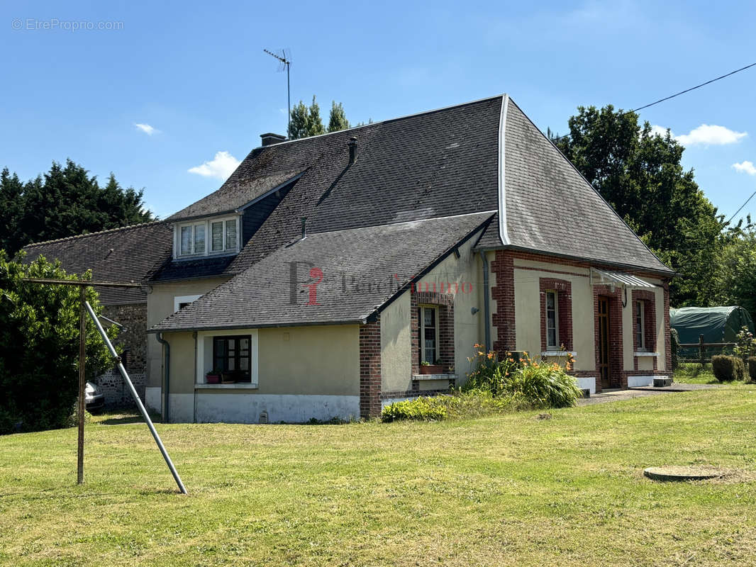 Maison à SOLIGNY-LA-TRAPPE