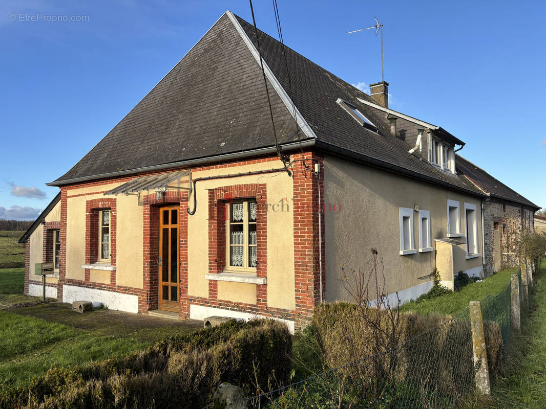 Maison à SOLIGNY-LA-TRAPPE