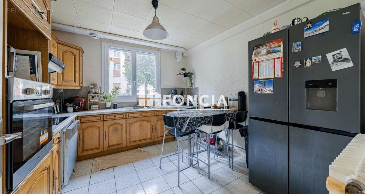 Appartement à SACHE