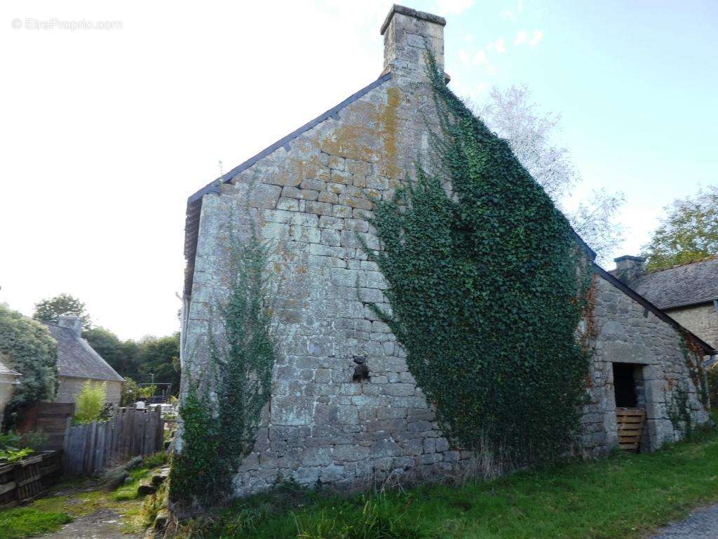 Maison à GUERN