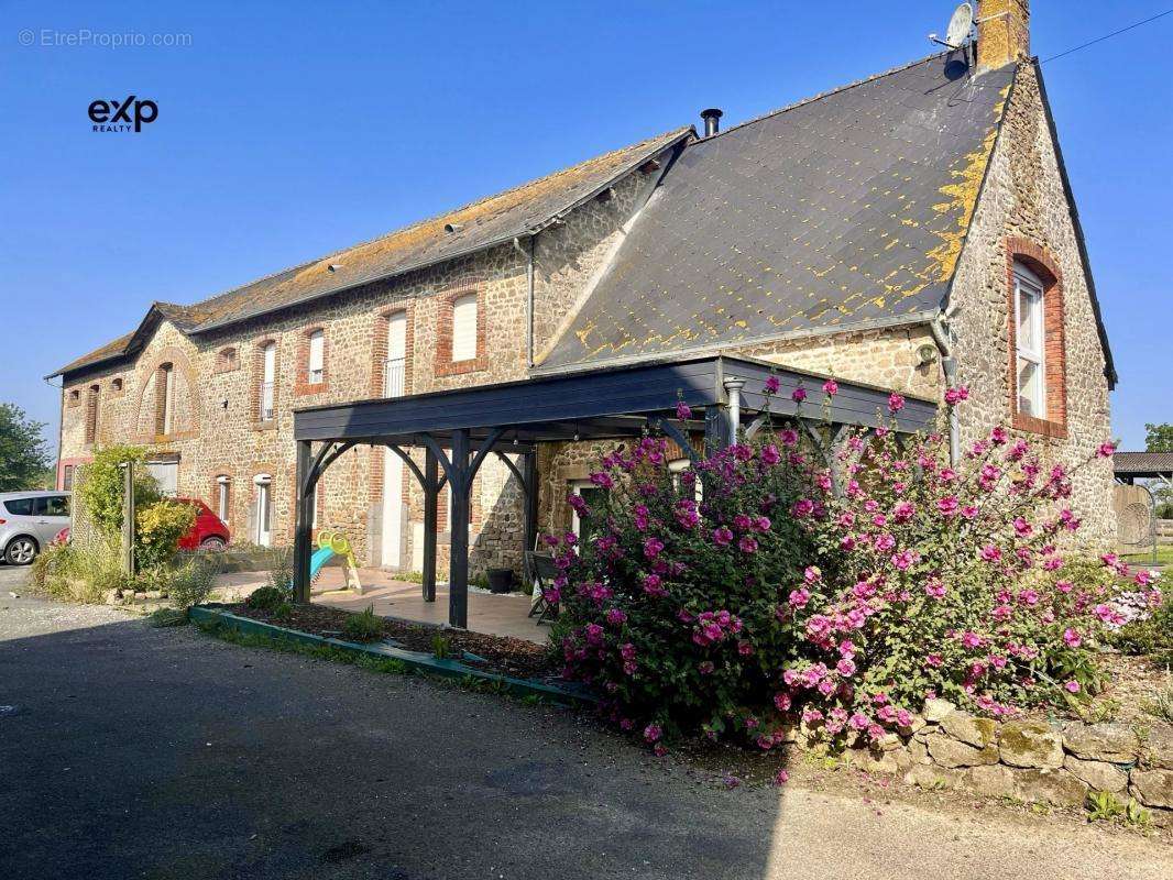 Maison à MAYENNE