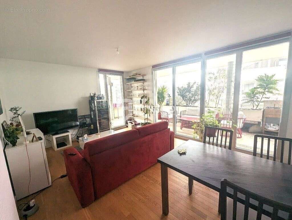 Appartement à BEGLES