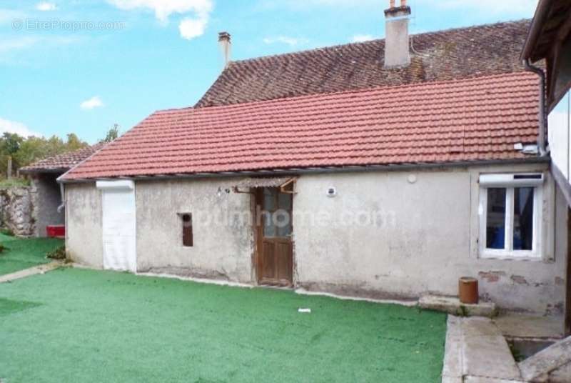 Maison à BONNY-SUR-LOIRE