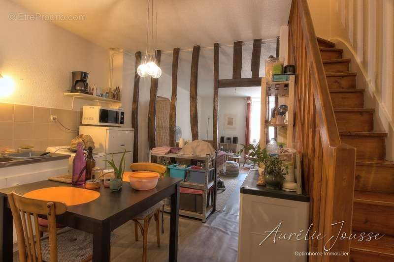 Appartement à SAINT-PRIEST-TAURION