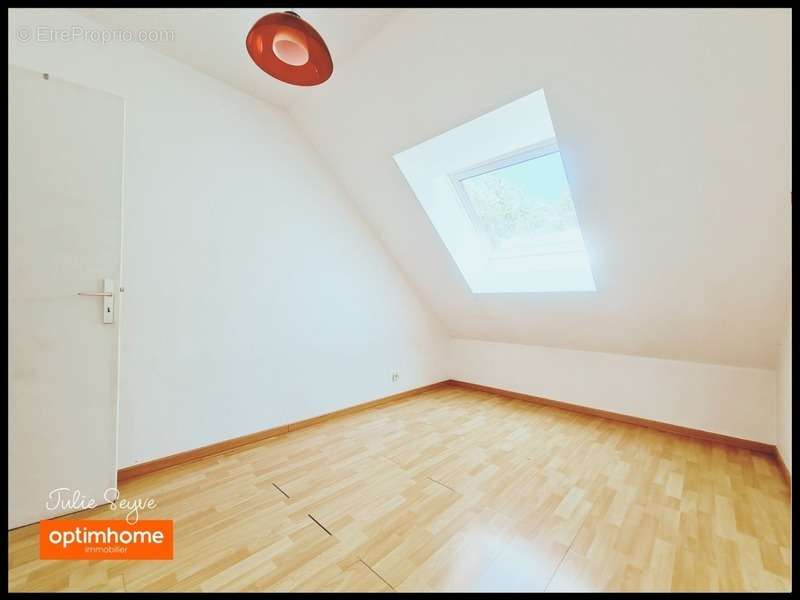 Appartement à PREVESSIN-MOENS