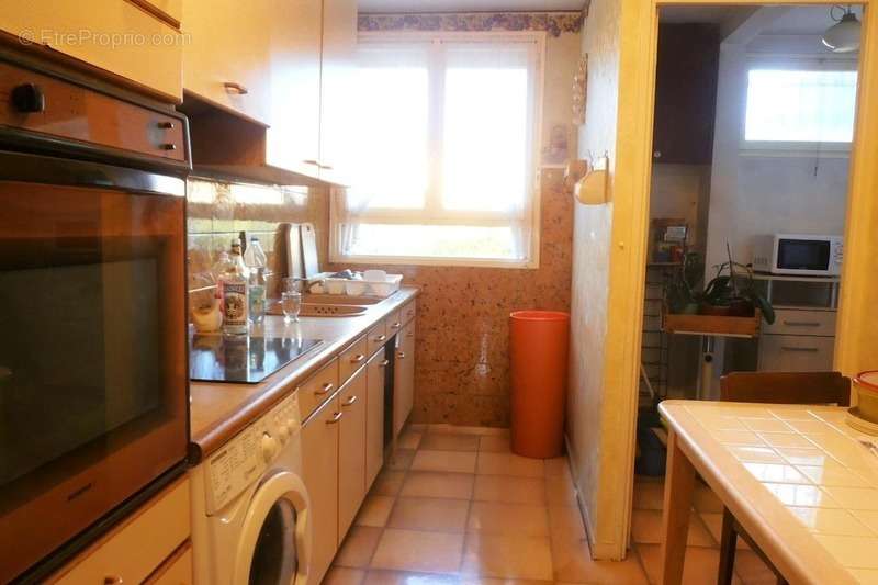 Appartement à MARSEILLE-10E