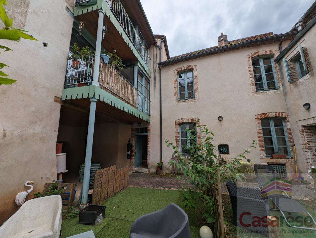 Appartement à CAHORS