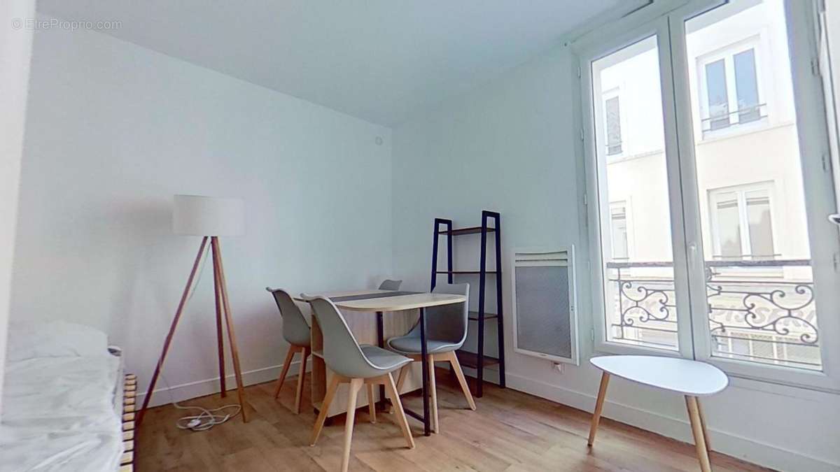 Appartement à PARIS-11E