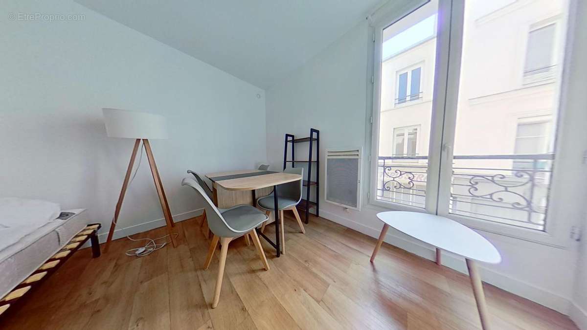 Appartement à PARIS-11E