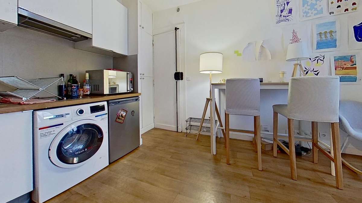 Appartement à PARIS-11E