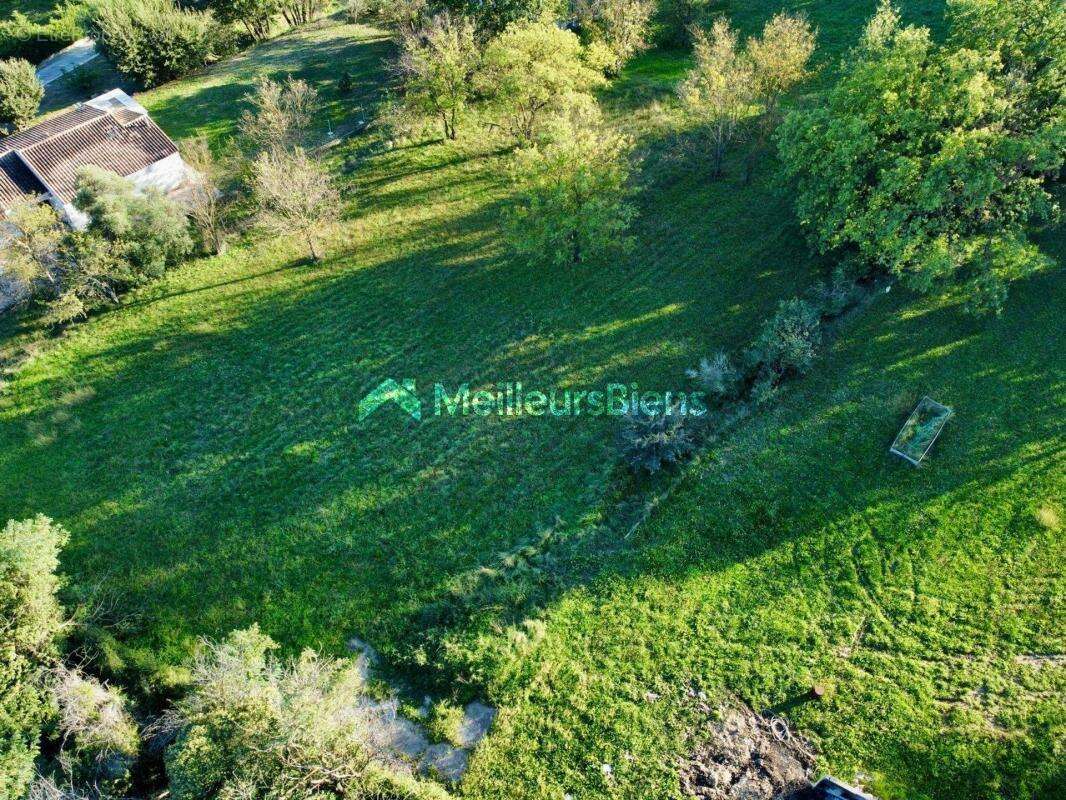 Terrain à ROQUEBRUNE-SUR-ARGENS