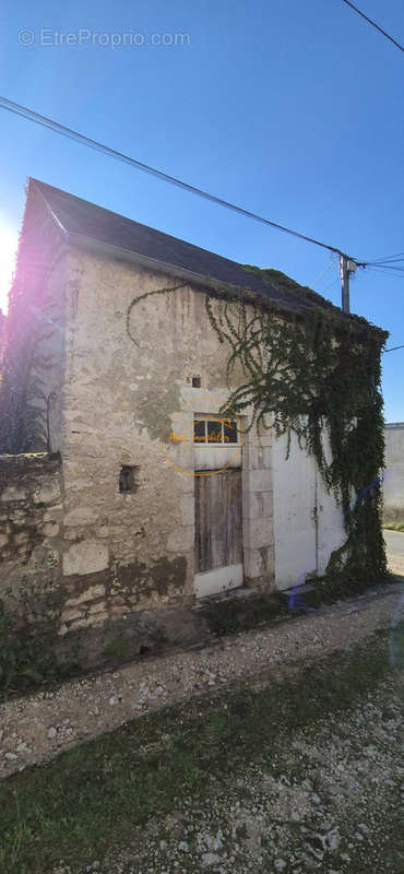 Maison à TAVERS