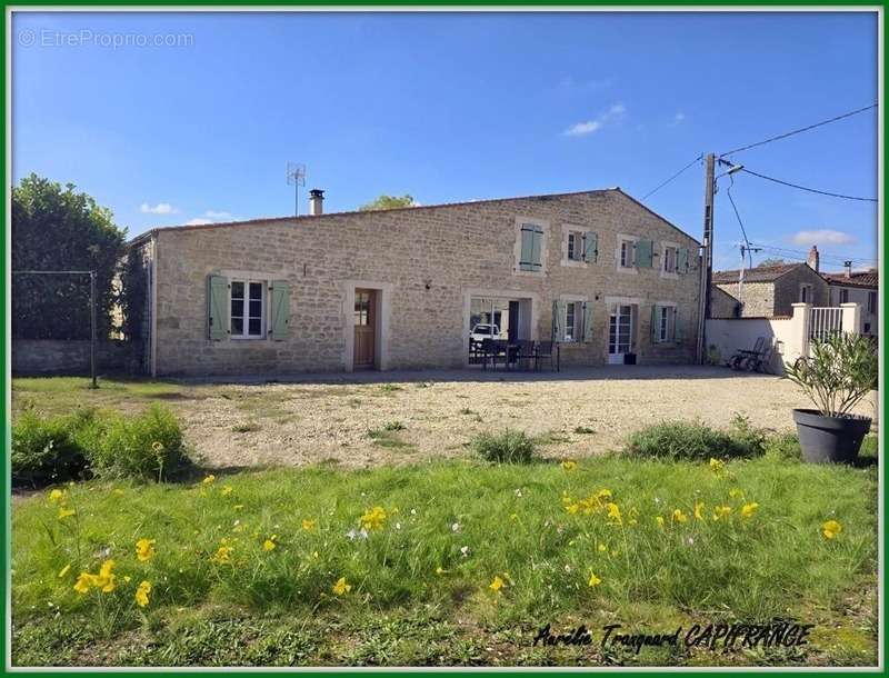 Maison à AULNAY