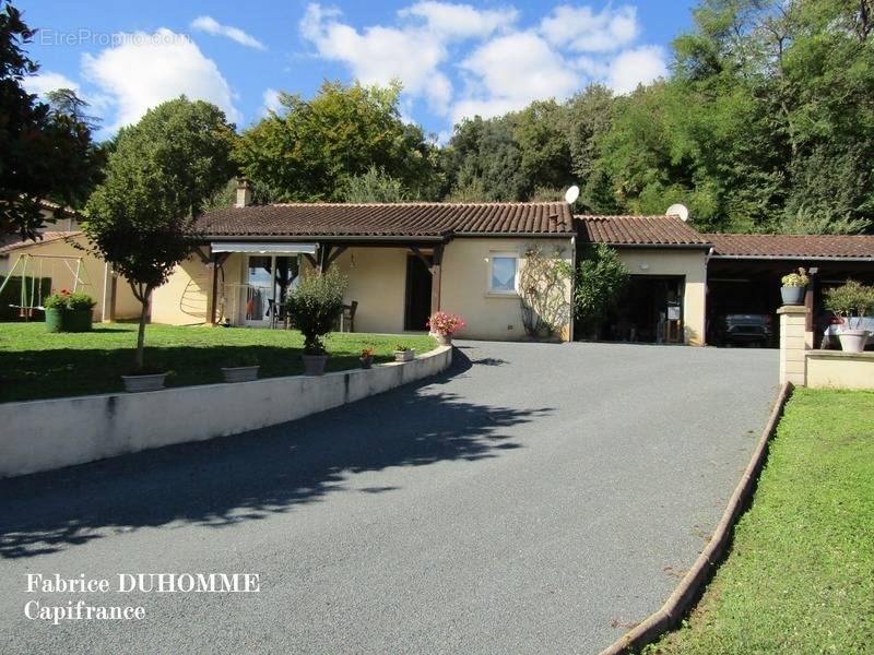 Maison à SARLAT-LA-CANEDA