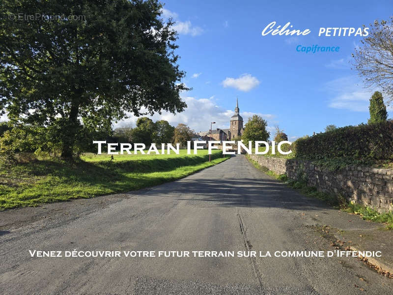 Terrain à IFFENDIC