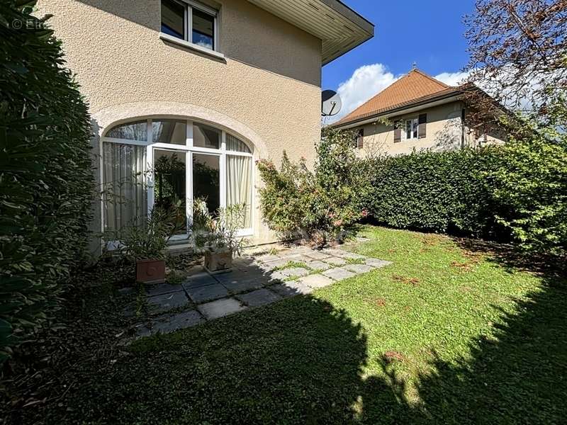 Appartement à SAUVERNY